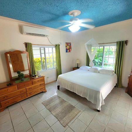 Green'S Palace Jamaica Oracabessa ภายนอก รูปภาพ