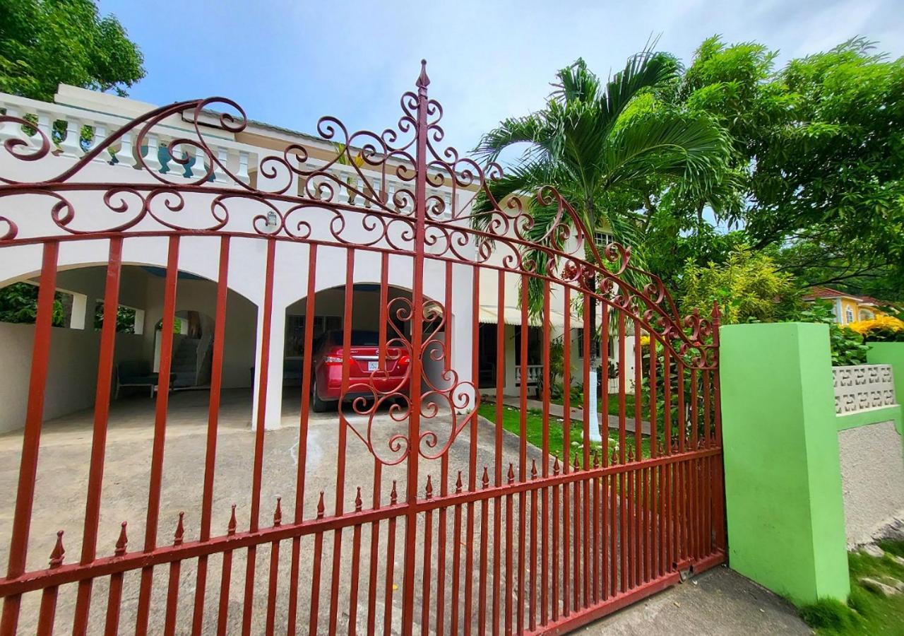 Green'S Palace Jamaica Oracabessa ภายนอก รูปภาพ