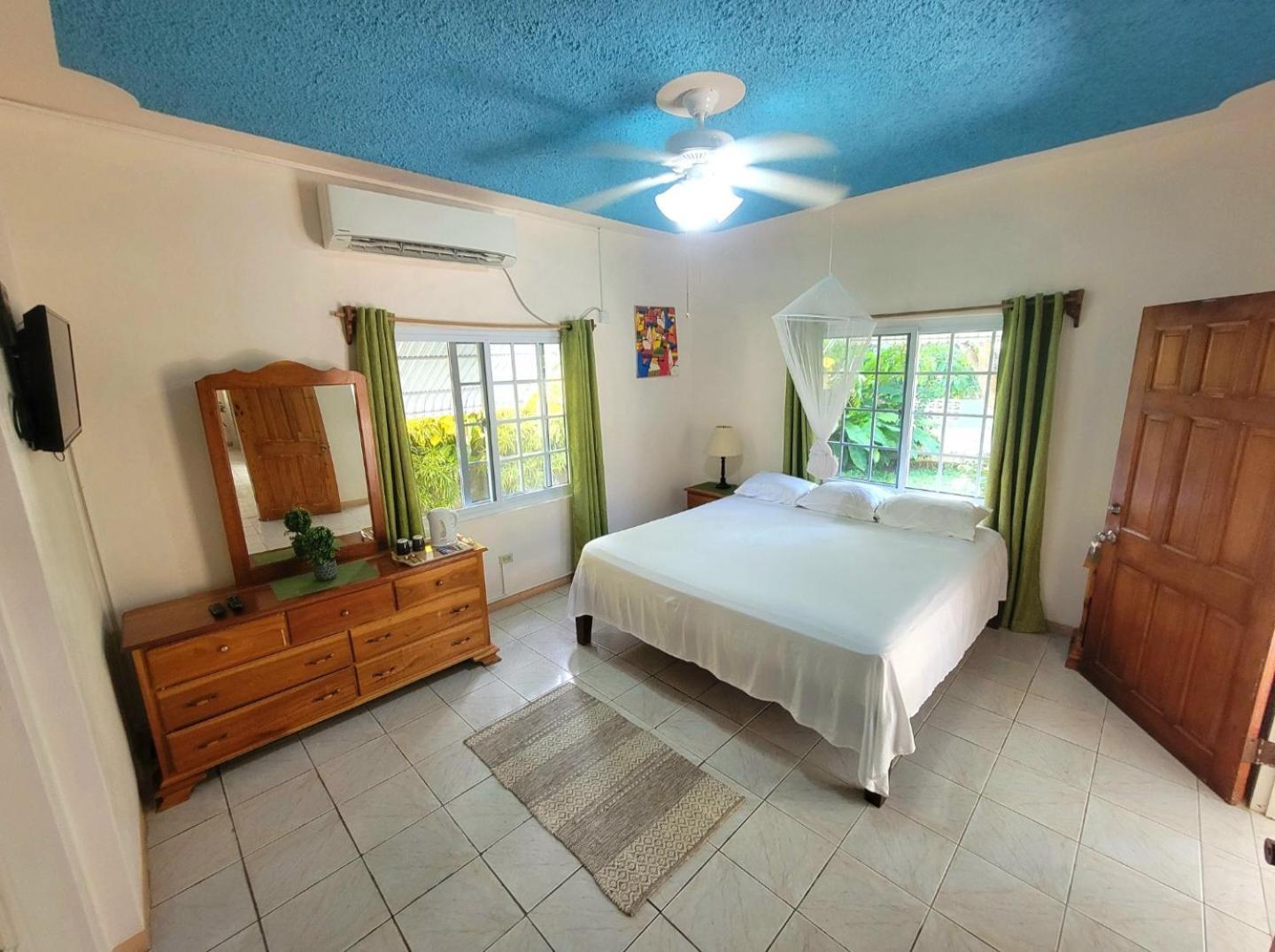 Green'S Palace Jamaica Oracabessa ภายนอก รูปภาพ